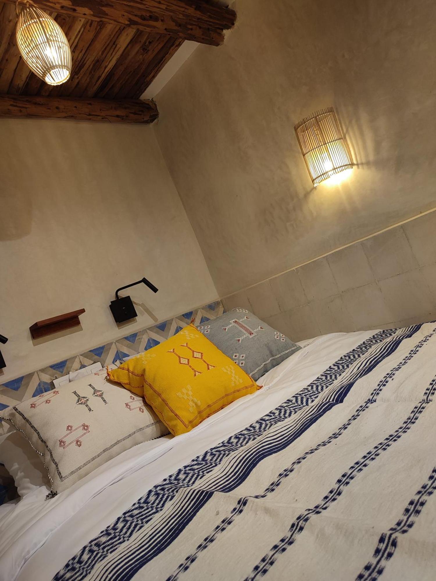 Private Room In Apartment Tov Taghazout Ngoại thất bức ảnh
