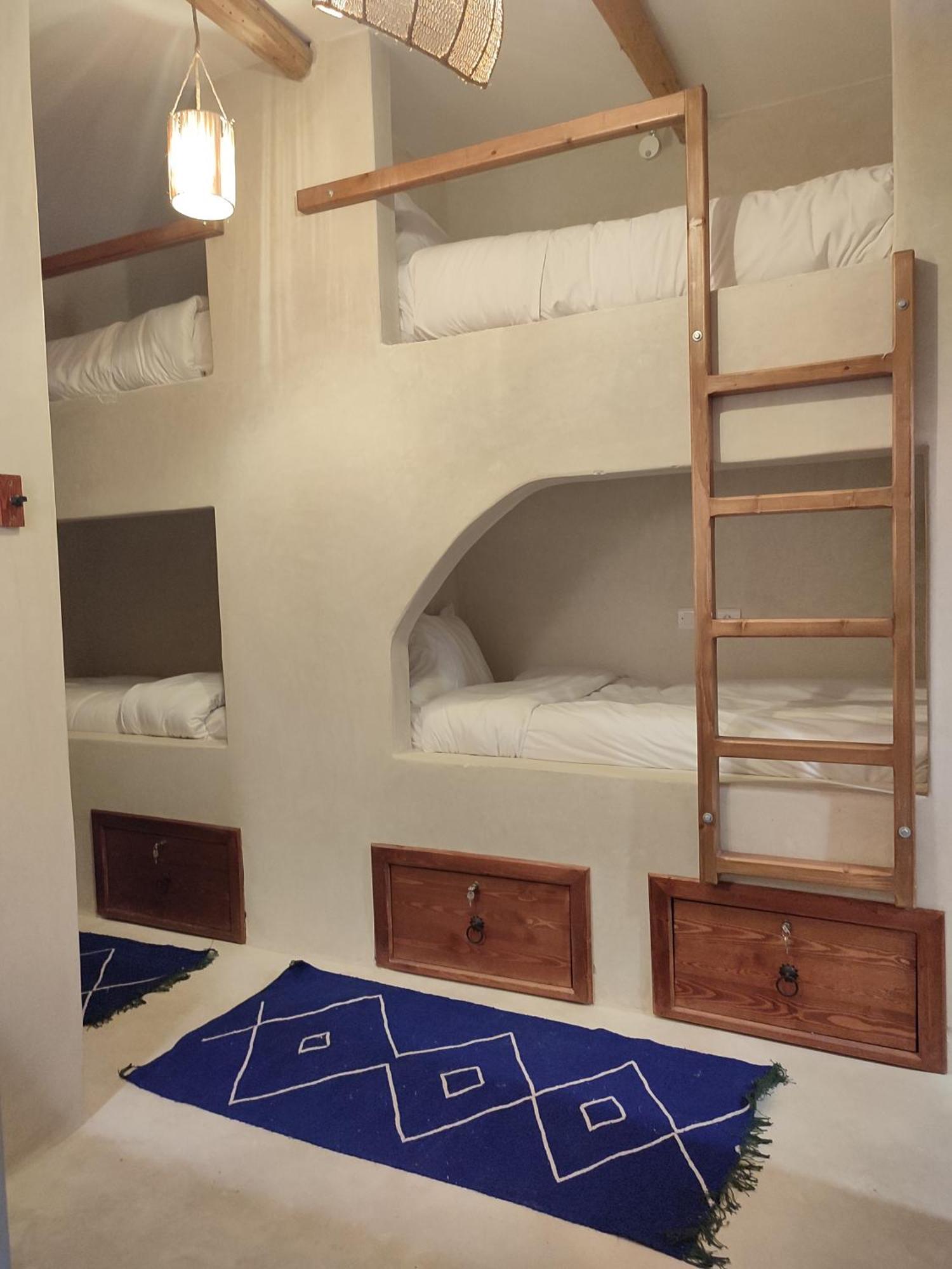 Private Room In Apartment Tov Taghazout Ngoại thất bức ảnh
