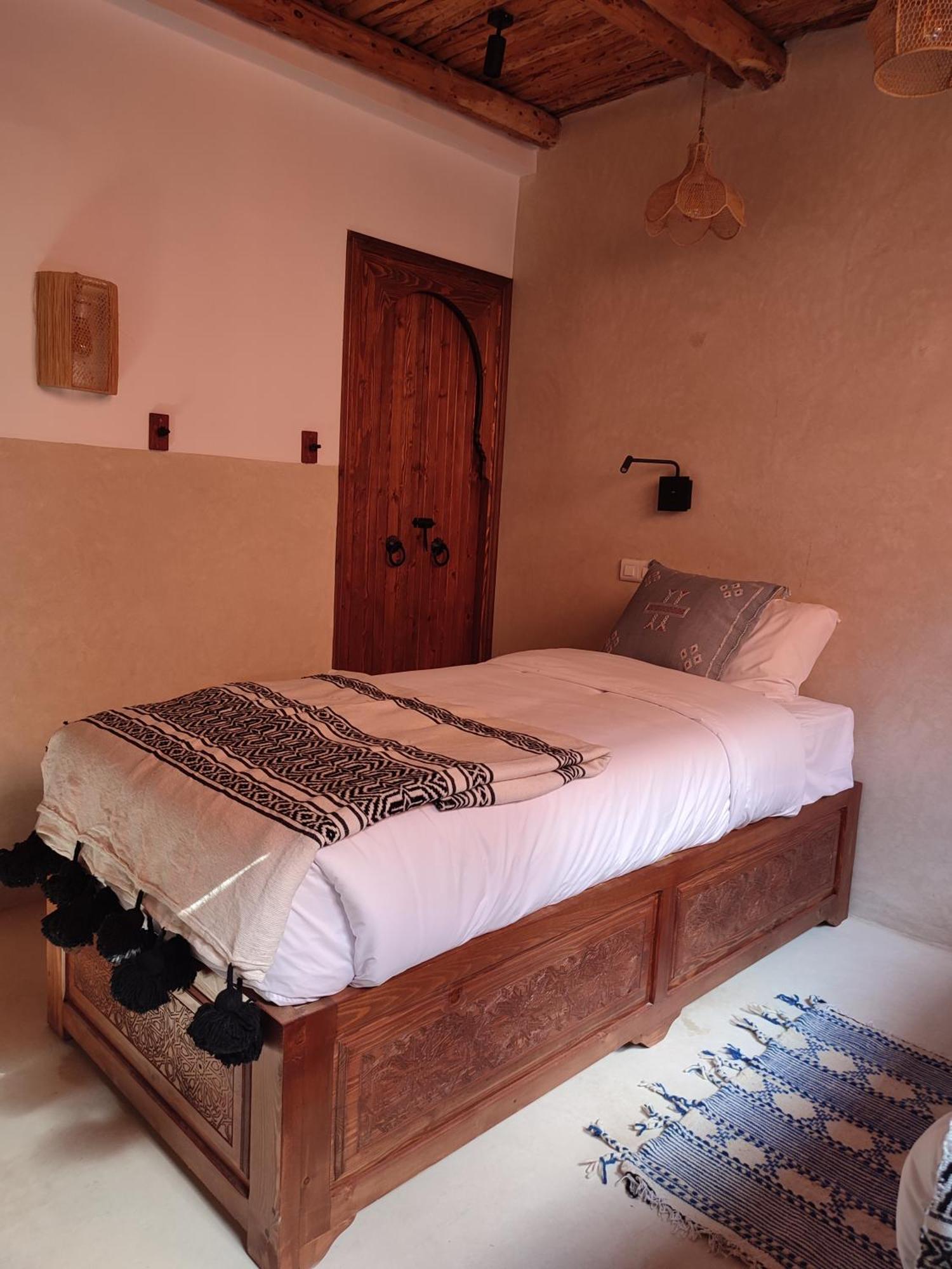 Private Room In Apartment Tov Taghazout Ngoại thất bức ảnh