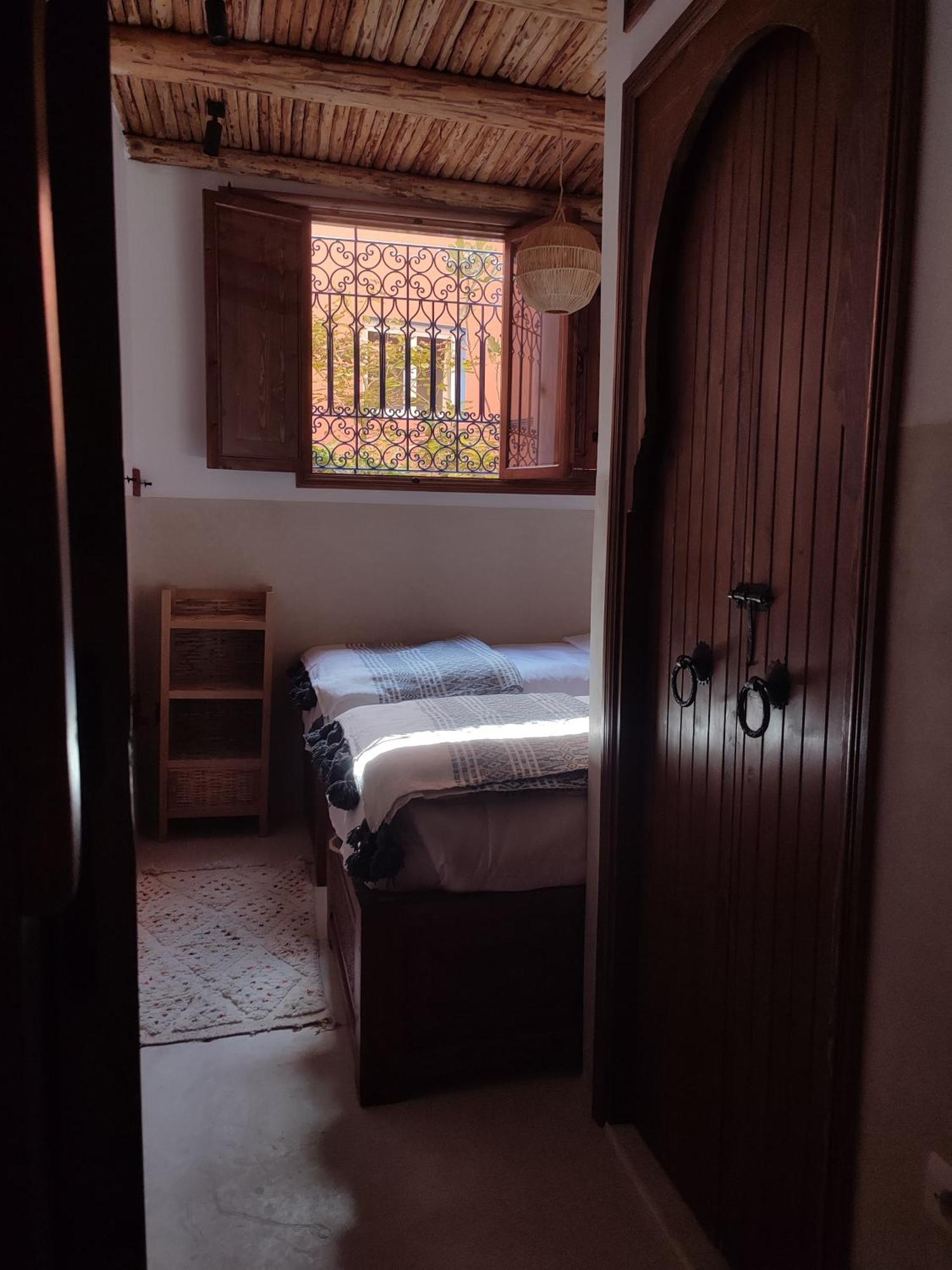 Private Room In Apartment Tov Taghazout Ngoại thất bức ảnh