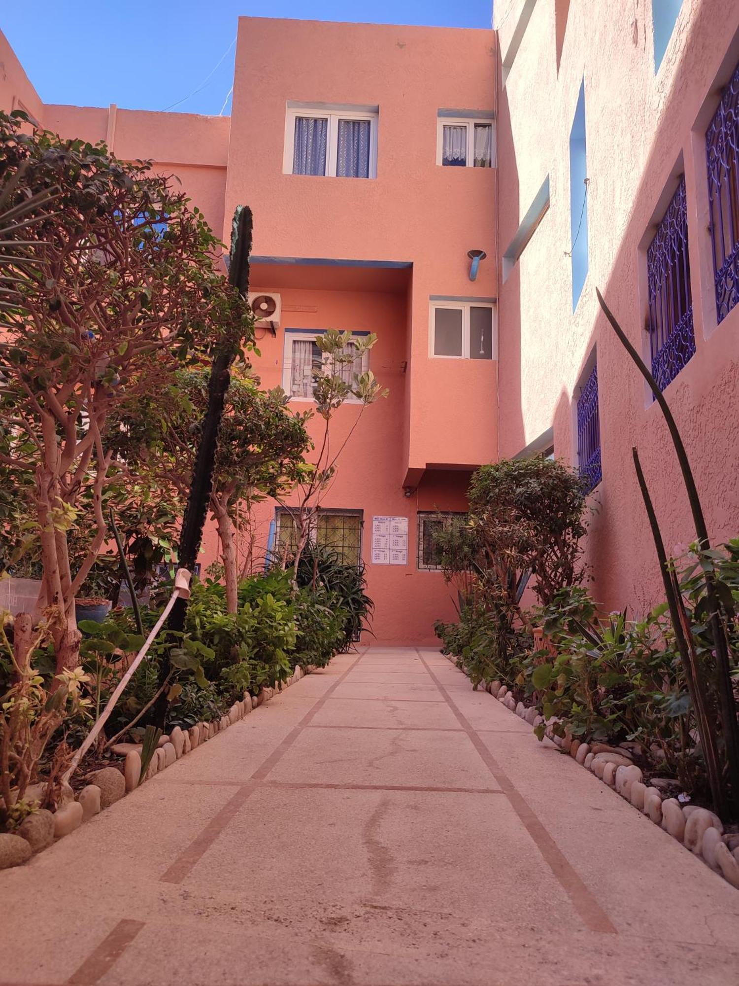 Private Room In Apartment Tov Taghazout Ngoại thất bức ảnh