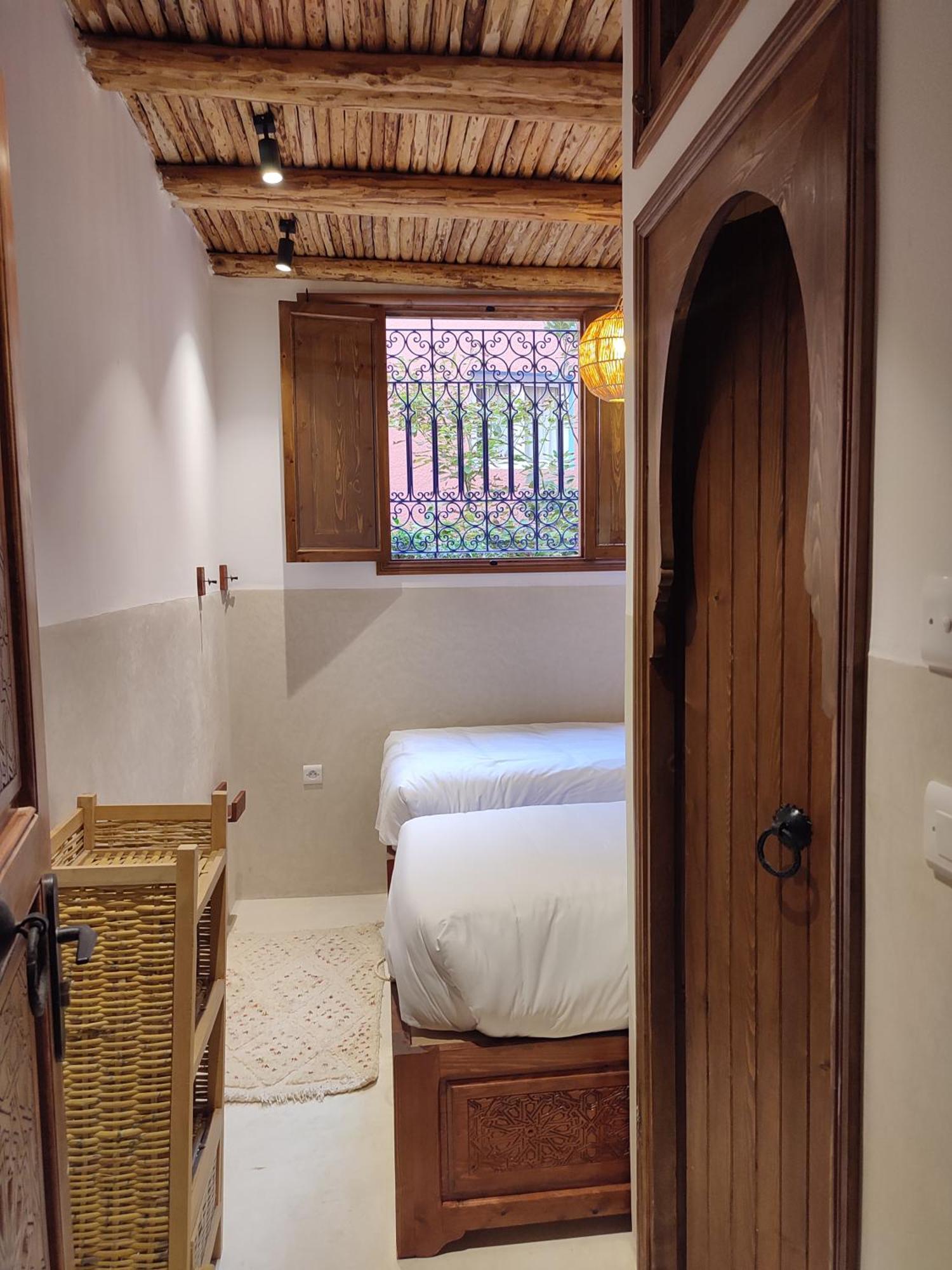 Private Room In Apartment Tov Taghazout Ngoại thất bức ảnh